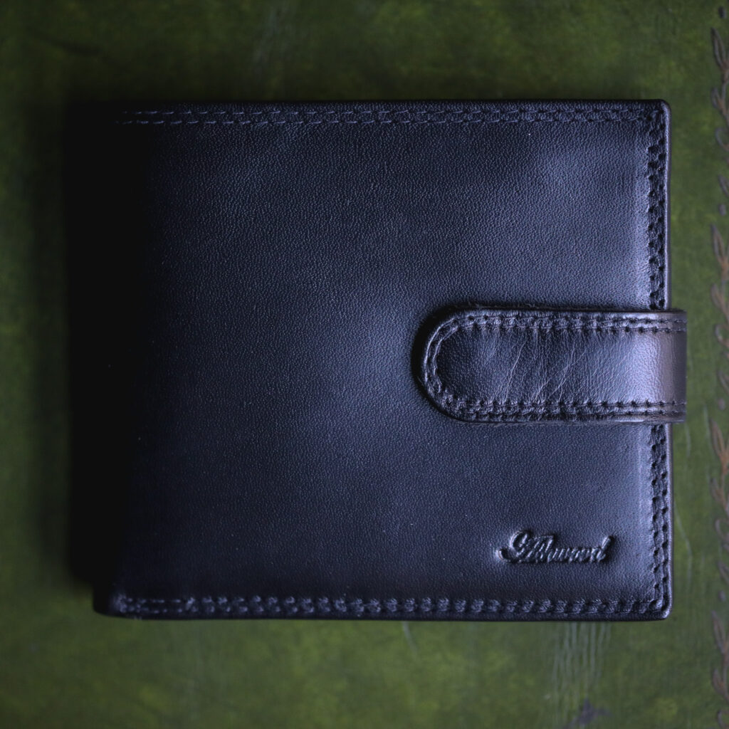 ashwood-leather-1222-black-wallet-furbellow-co