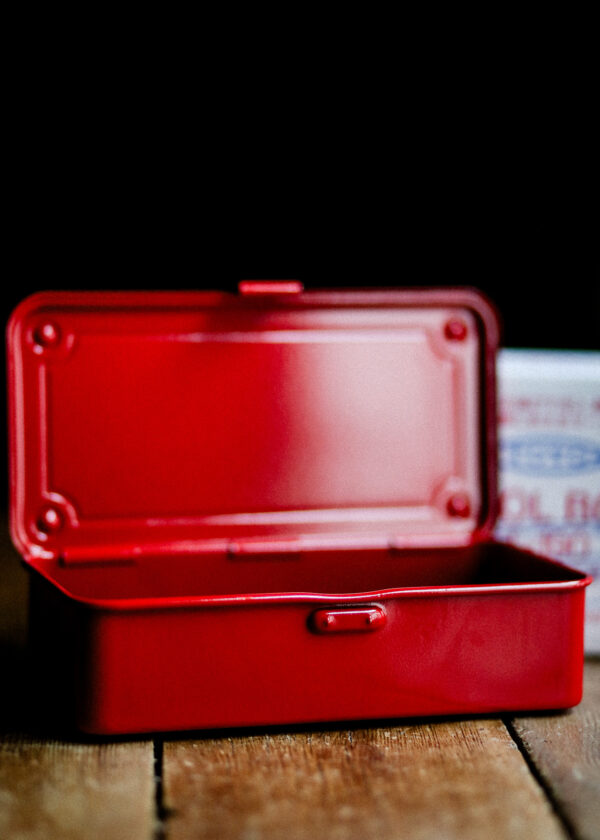 Toyo Steel - Trunk Shape Toolbox T-190 Red