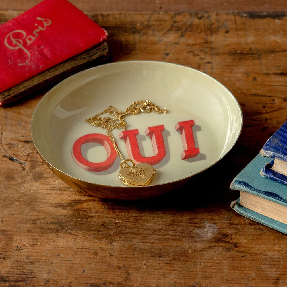 Oui Round Enamel Tray - Small - Image 4