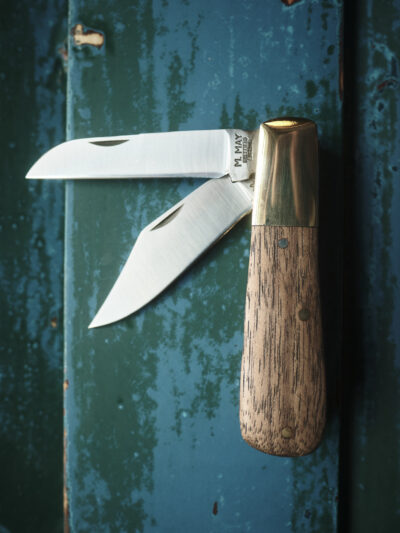 Michael May Knives - Handmade Twin Blade Pocket Knife - Walnut