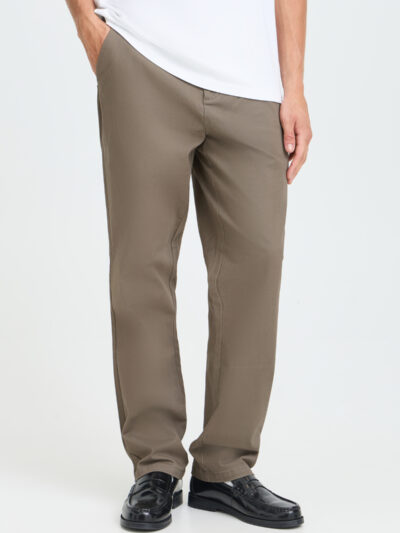 Solid Tate Chinos - Bungee Cord