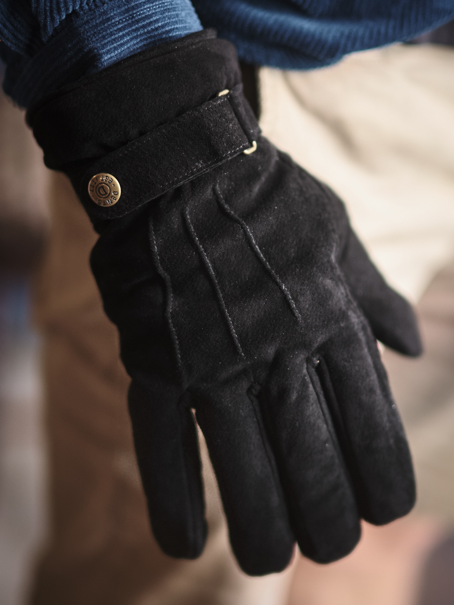 Mens black suede leather gloves
