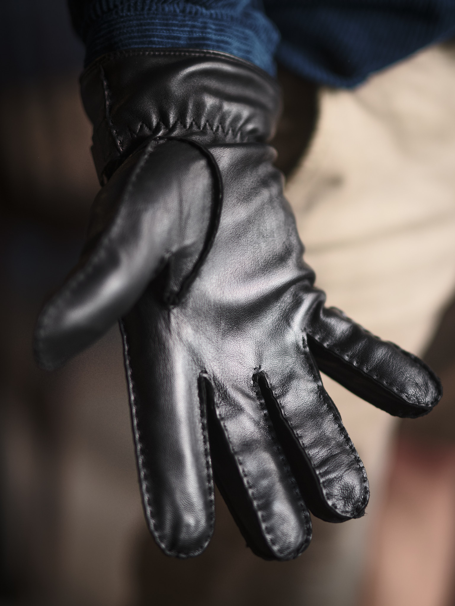 Classic black leather mens gloves