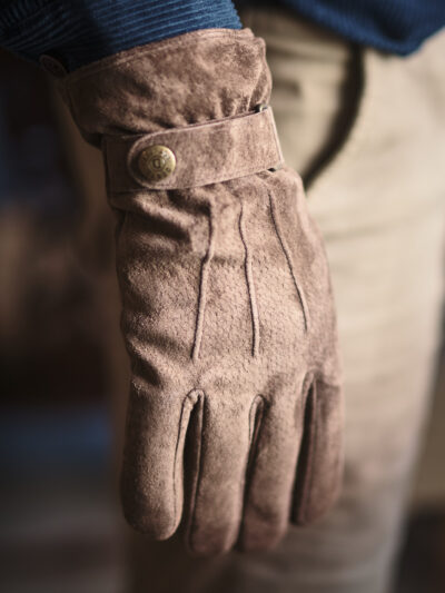 Classic tan suede mens leather gloves