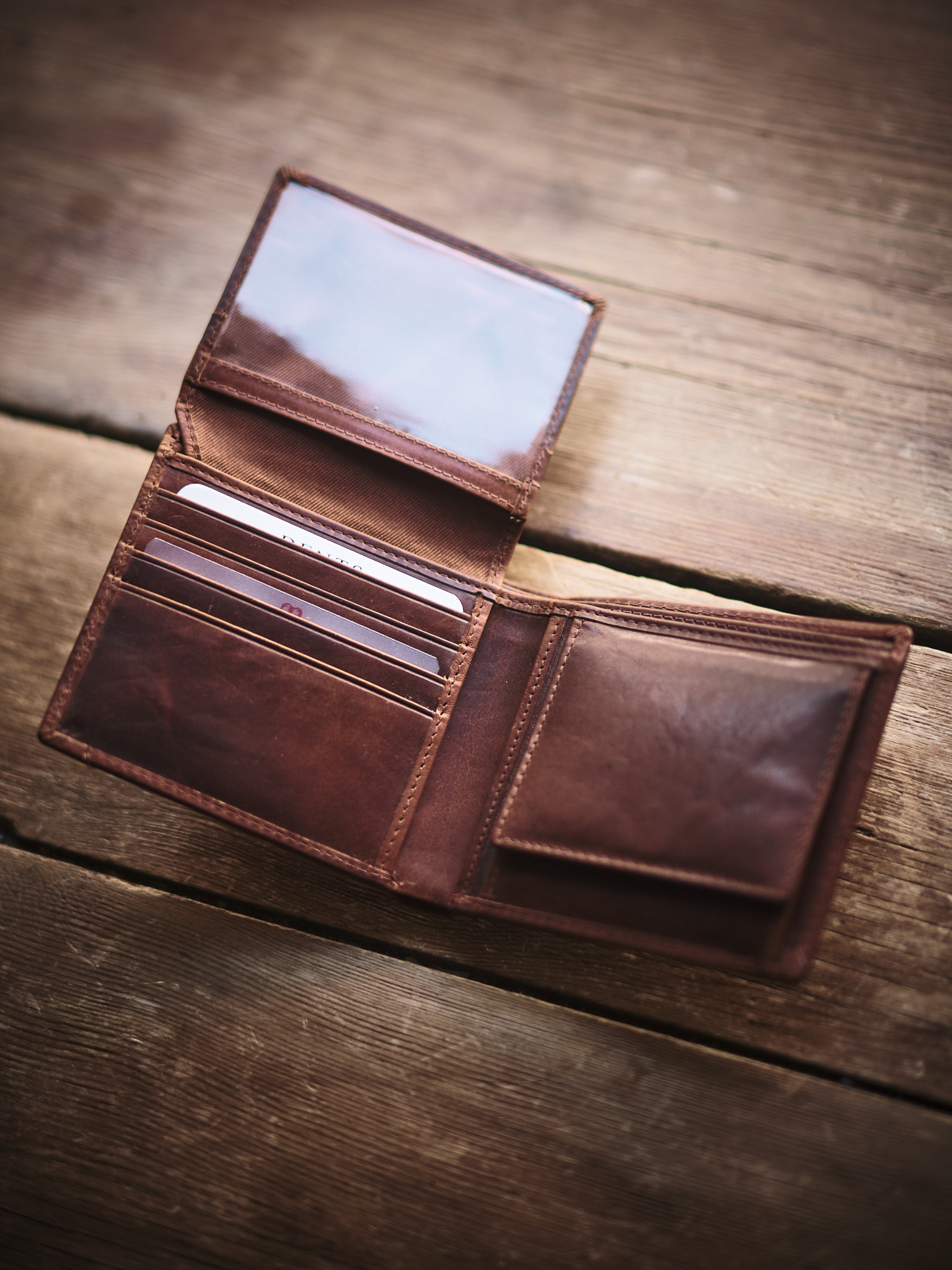 Classic brown leather men's wallet