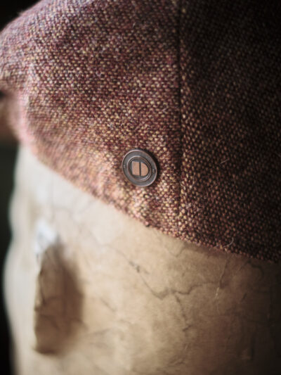 Classic gentleman's hat in oxide red